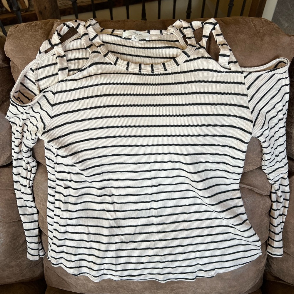 Hailey & Co - Size M